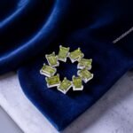 Peridot Emerald-Cut Wreath Silver Pendant - Image 2